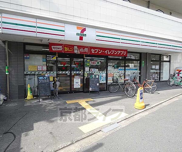 画像30:セブンイレブン京都新町一条店まで48m 上京中学校の目の前。住宅街に立地してます。