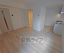 京都市営烏丸線 丸太町駅 徒歩4分の賃貸マンション 3階1LDKのリビング/ダイニング