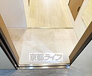 綺麗な玄関です・