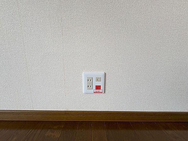 apartment 秋田県秋田市山王７丁目9番35号　秋田住宅流通センタ‐本社ビル1階