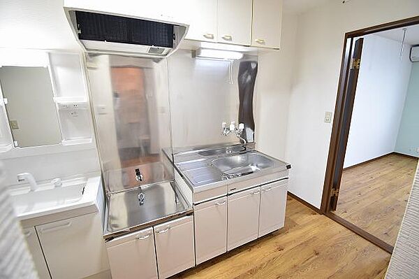 apartment 秋田県潟上市天王字追分西
天王（追分、追分西、上北野、長沼）の賃貸情報を見る
物件地図