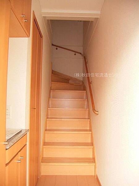 apartment 秋田県秋田市山王７丁目9番35号　秋田住宅流通センタ‐本社ビル1階