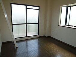 フローレンス茨木 1階1Kのリビング/ダイニング