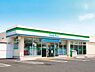 周辺：コンビニ ファミリーマート 角田幸町店　969m（徒歩13分）