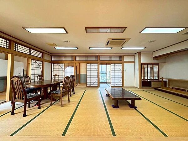 室内