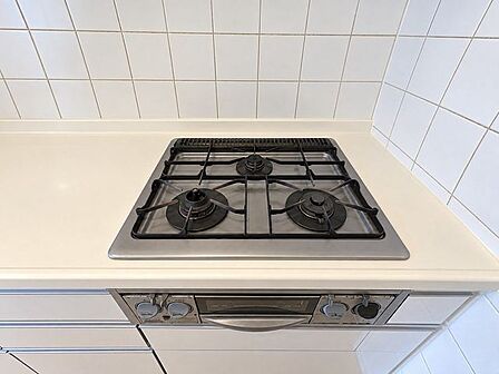 【3くちコンロ】揚げ物料理も美味しくできそうな、火加減調整可能なガスコンロ！