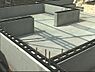 その他：【基礎パッキン】土台から基礎を分離させ、土台からの湿気を基礎へ浸透するのを防ぎます。また、床下換気が可能です。