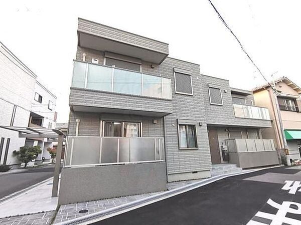 CASA　LA　FAMIGLIA　結 ｜大阪府豊中市服部寿町１丁目(賃貸アパート2LDK・2階・60.73㎡)の写真 その1