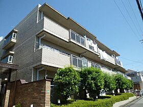 メイプルコート豊中  ｜ 大阪府豊中市本町９丁目（賃貸マンション2LDK・1階・52.81㎡） その1