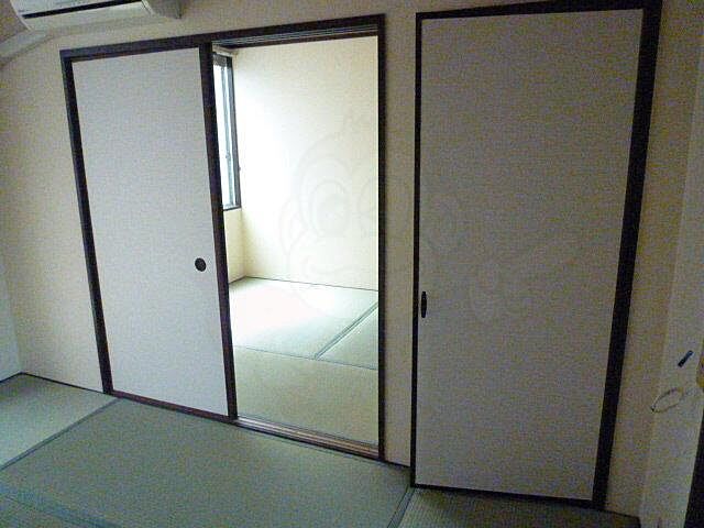 寝室