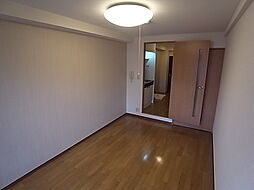 阪急伊丹線 新伊丹駅 徒歩5分の賃貸マンション 1階1Kのリビング/ダイニング