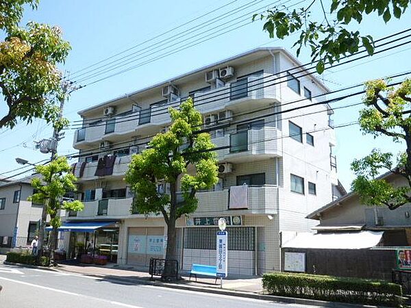 ロイヤル立川 ｜兵庫県尼崎市東園田町３丁目(賃貸マンション1K・4階・22.68㎡)の写真 その1