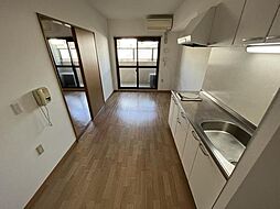 阪急神戸本線 武庫之荘駅 徒歩10分の賃貸一戸建て 3階1LDKのリビング/ダイニング