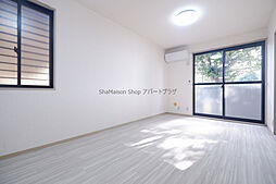 トルペプラザ 1階2DKのリビング/ダイニング