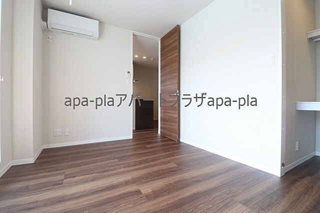 寝室