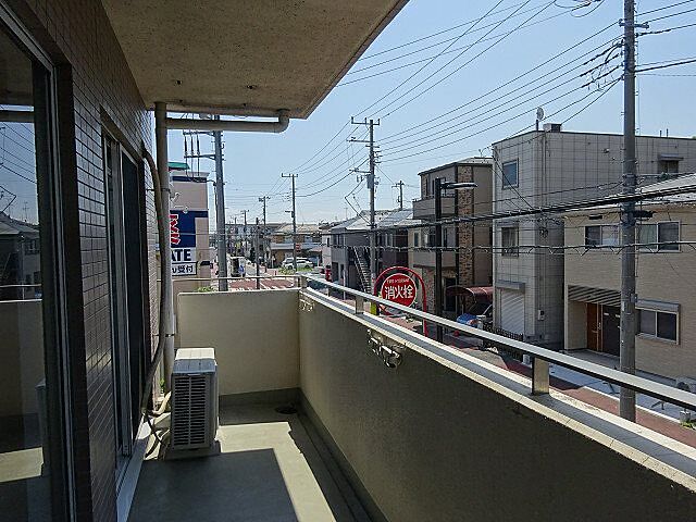 バルコニー