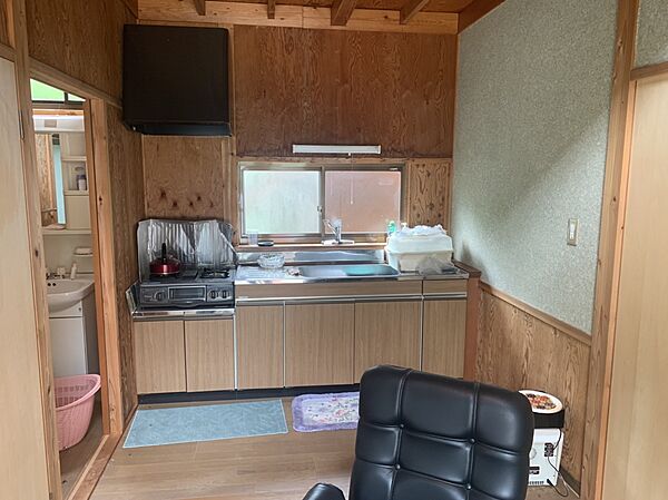 キッチンを拡大表示