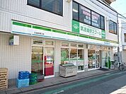 ファミリーマート日進駅北口店 119m
