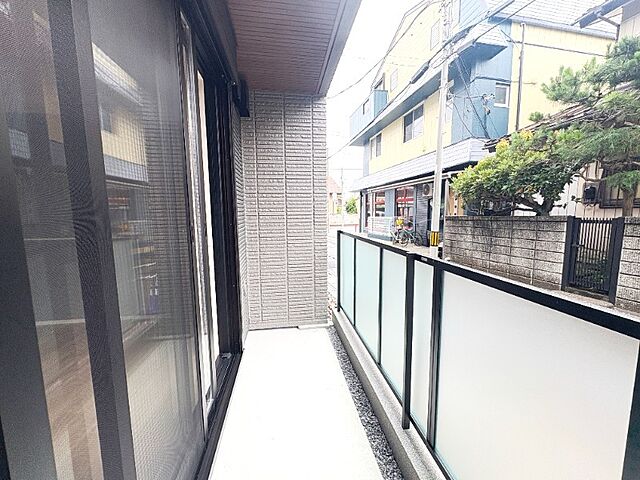 バルコニー