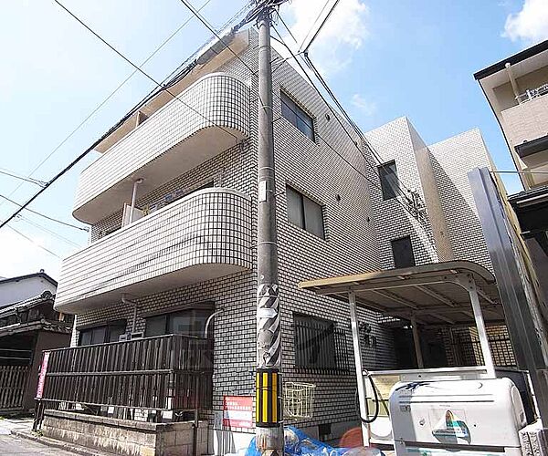 画像27:奥に広がる建物の配置です。