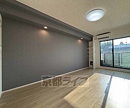 サニーサイド・レオ 303 3階1Kのリビング/ダイニング