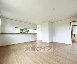 大津市山上町貸家　Ａ号地 xx 3LDKのリビング/ダイニング