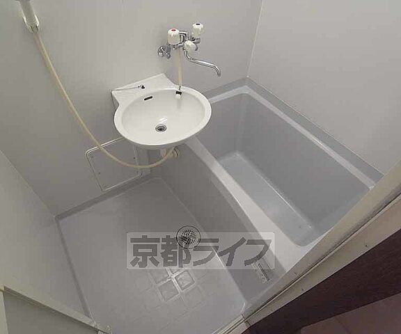 浴室