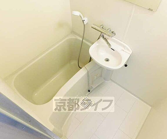浴室