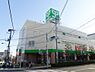 周辺：【スーパー】サミットストア 滝野川紅葉橋店まで382ｍ