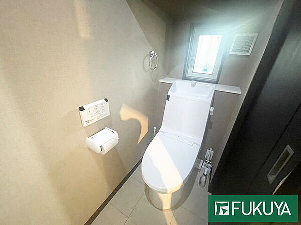 トイレを拡大表示