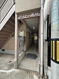 6 / 28