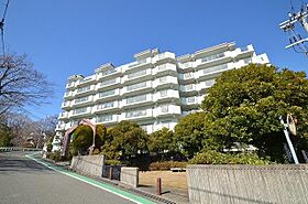 夙川リンデンハイム  ｜ 兵庫県西宮市獅子ケ口町（賃貸マンション3LDK・2階・101.80㎡） その1