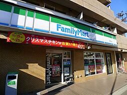 【コンビニエンスストア】ファミリーマート 滝野川店まで239ｍ