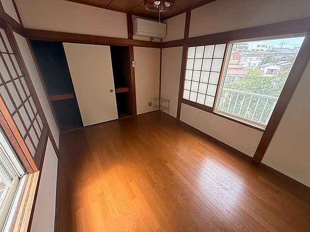寝室