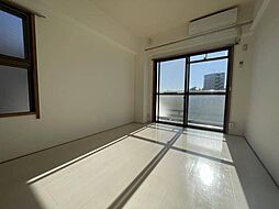 メゾン類光 4階1Kのリビング/ダイニング