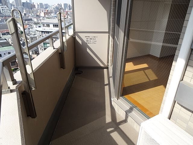 バルコニー