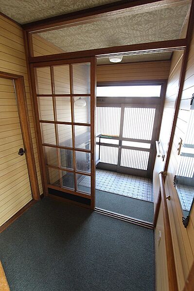 玄関