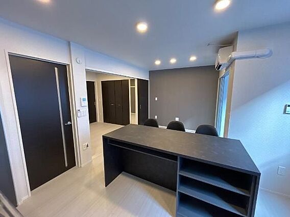 ヴィラウィスタリア_内装_0