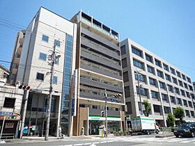 大阪府大阪市淀川区十三東２丁目3番16号（賃貸マンション1K・4階・24.52㎡） その1