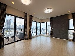 シティタワー東梅田パークフロント 20階3LDKのリビング/ダイニング