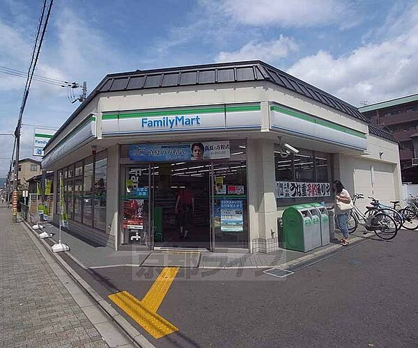 画像30:ファミリーマート佐井太子道店まで71m 佐井太子道の交差点の北西角にございます。