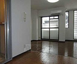 マンションＶ3 305 3階1DKのリビング/ダイニング