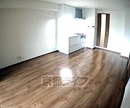 JR山陰本線 太秦駅 徒歩10分の賃貸アパート 2階1LDKのリビング/ダイニング