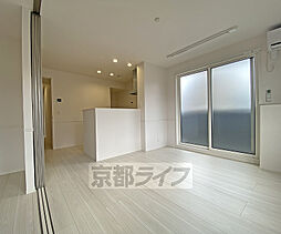 JR山陰本線 太秦駅 徒歩17分の賃貸アパート 3階2LDKのリビング/ダイニング