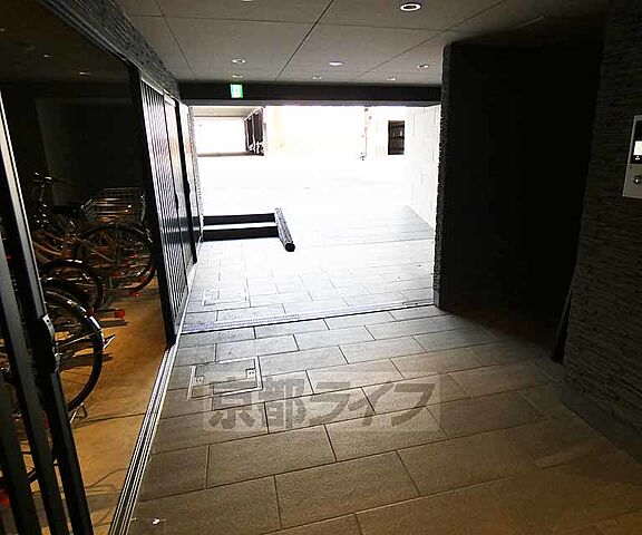エントランス