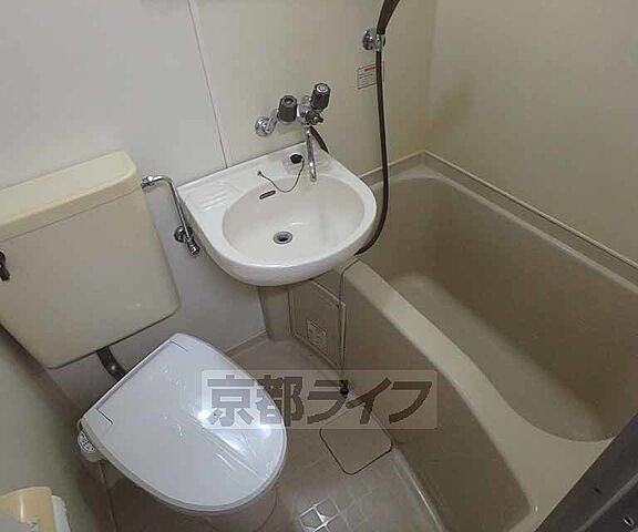 浴室