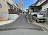 外観：車通りが少ない閑静な住宅地