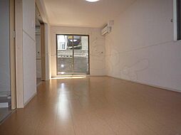 ブライド・メゾン・さくら1 1階2Kのリビング/ダイニング