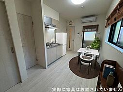 三永レジデンス京都 1階1LDKのリビング/ダイニング