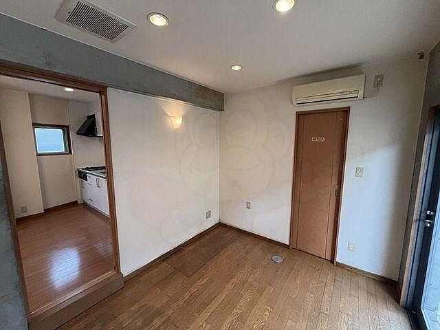 寝室